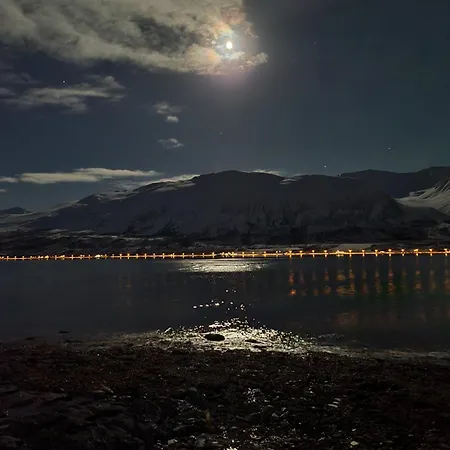 Holiday home Arctic Sea House Svensby