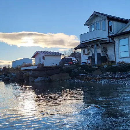 Holiday home Arctic Sea House